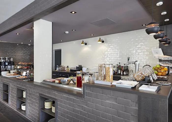 金狮酒店 酒店 4*