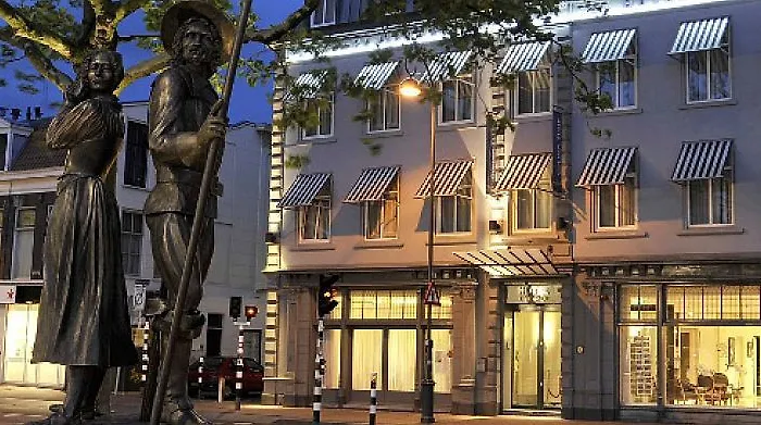 酒店 金狮酒店 4*